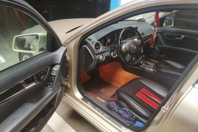 Used Mercedes-Benz C-Class 2011 C 200 CGI Fashion Model Driver Seat