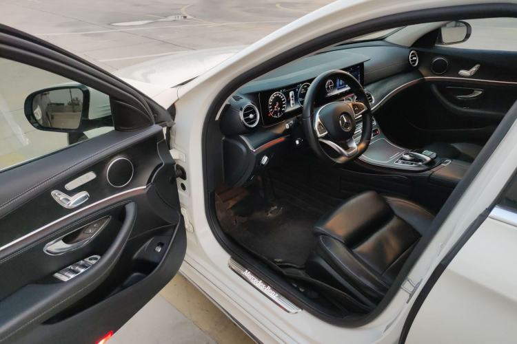 Used Mercedes-Benz E-Class 2018 Facelift E 200 L Sport Edition