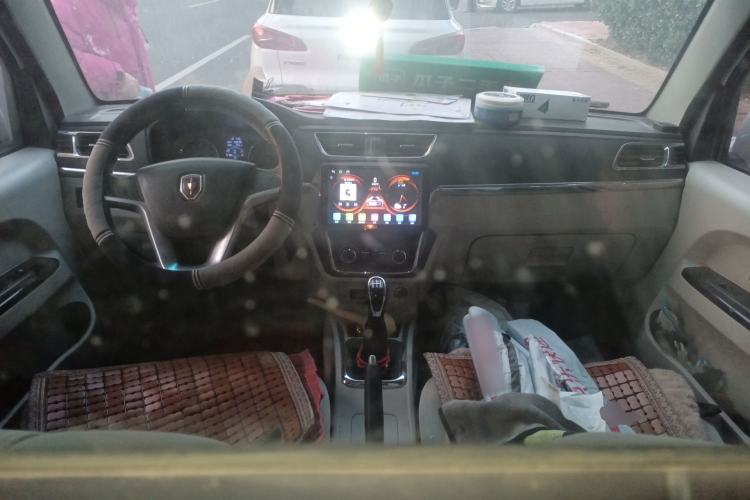 Used Jinbei New Hiace X30L 2019 1.5L Cargo Van Wealth Edition China VI SWC15M Center Console