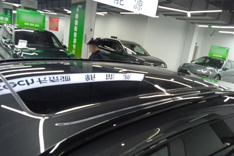 Used Lynk & Co 08 EM-P 2025 120km Long-Range Halo