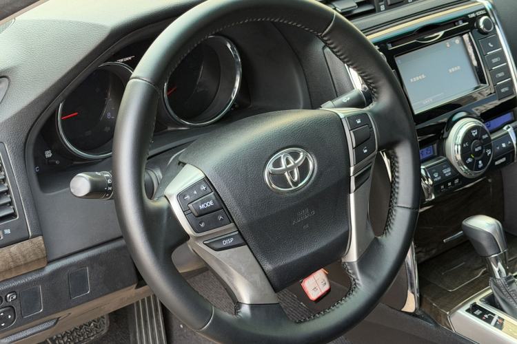 Used Toyota Reiz 2013 2.5V Shangrui Edition Steering Wheel