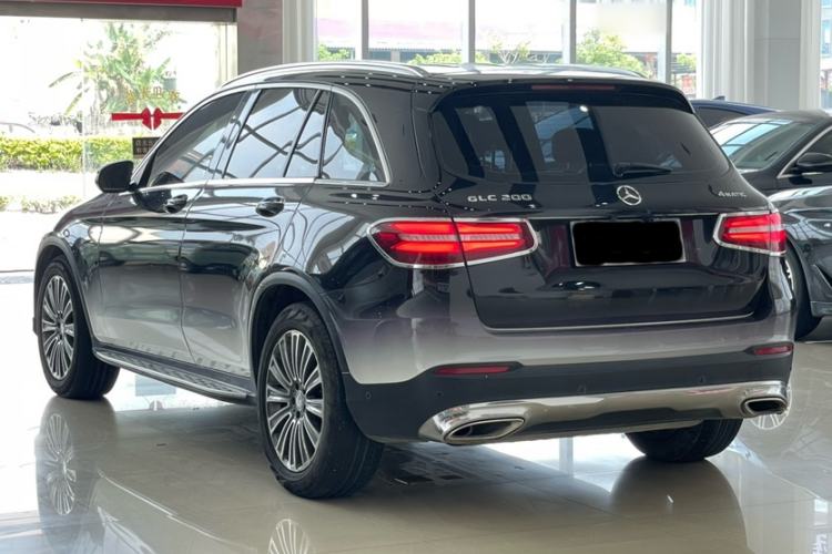 Used Mercedes-Benz GLC 2016 GLC 200 4MATIC Exterior 2