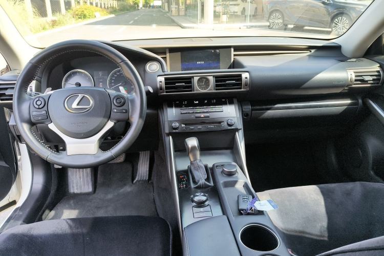 Used Lexus IS 2013 250 Leading Edition