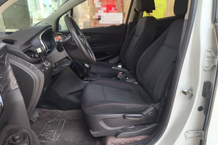 Used Buick Encore 2017 18T Automatic Two-Wheel Drive Urban Fashion Model
