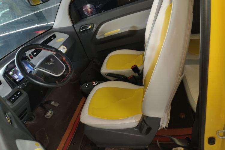 Used Wuling Hongguang MINIEV 2021 Macaron Fashion Model Lithium Iron Phosphate Left Front Seat