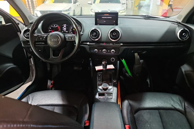 Used Audi A3 2019 Limousine 35 TFSI Fashion Edition China VI Emission Standard