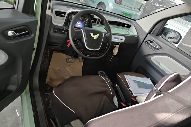 Used Wuling Hongguang MINIEV 2021 Macaron Fashion Model Lithium Iron Phosphate