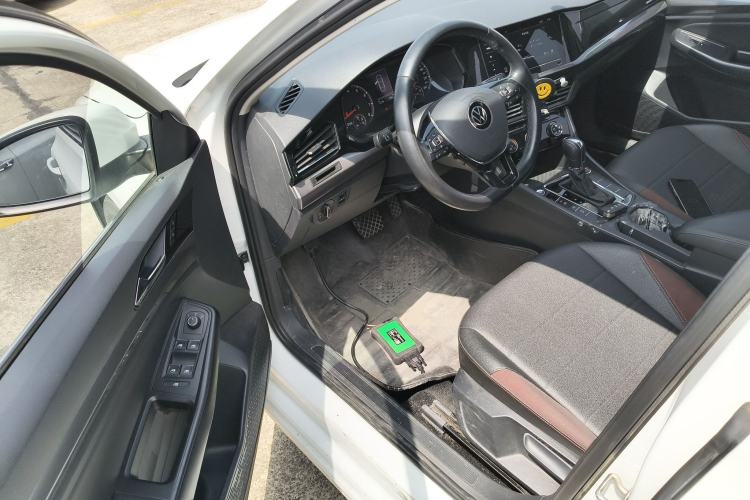 Used Volkswagen Bora 2021 1.5L Automatic Elite Smart Connect Edition Driver Seat