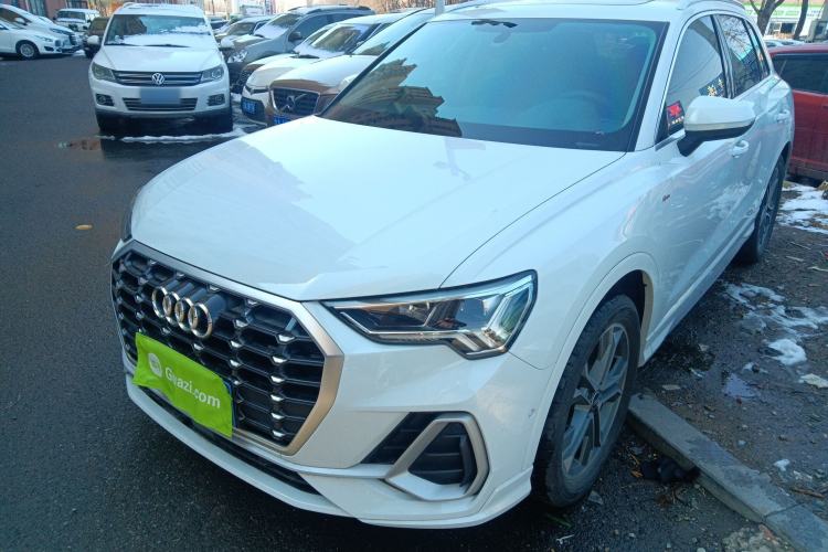 Used Audi Q3 2023 35 TFSI Fashion Dynamic Model (1.4T)