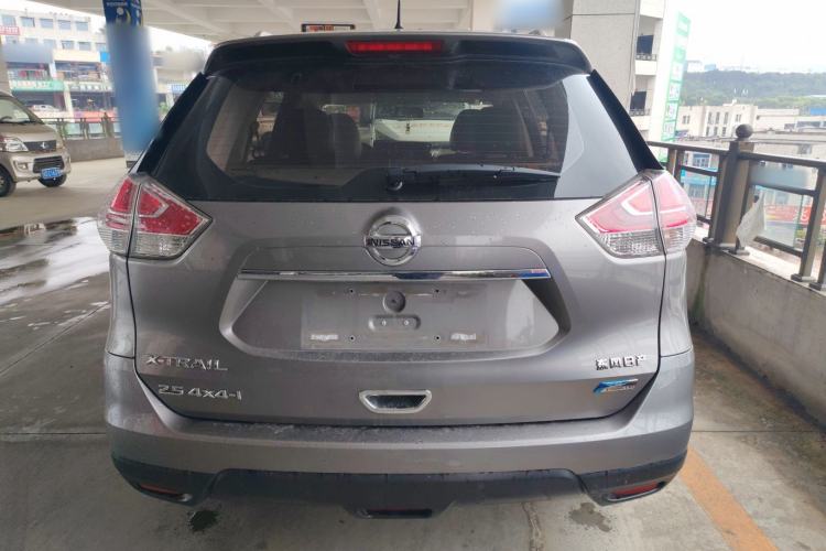 Used Nissan X-Trail 2014 2.5L CVT Leading Edition 4WD Rear