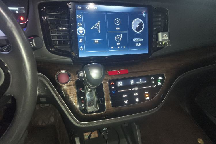 Used Honda Odyssey 2015 Updated Version 2.4L Smart Edition