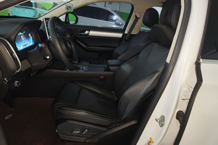 Used BYD Tang 2019 2.0T Automatic SmartConnect Luxury 7-Seater China VI Standard
