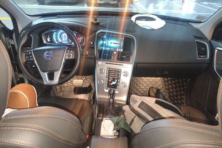 Used Volvo XC60 2016 T5 AWD Zhiyuan Edition