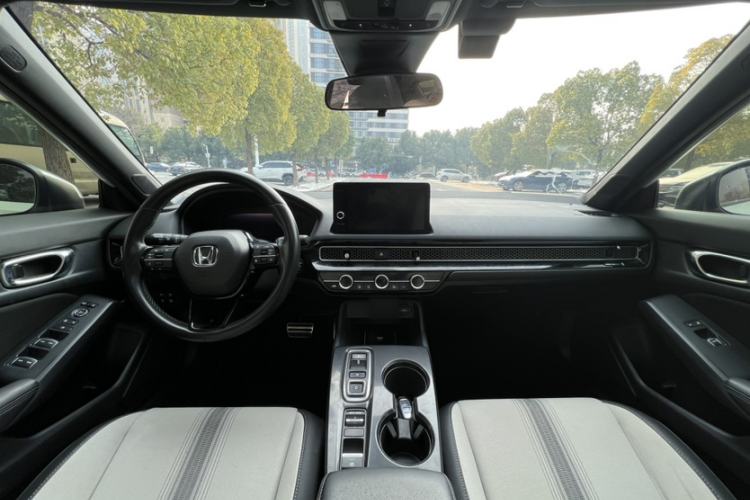 Used Honda Civic 2023 2.0L eHEV Sharp Edition