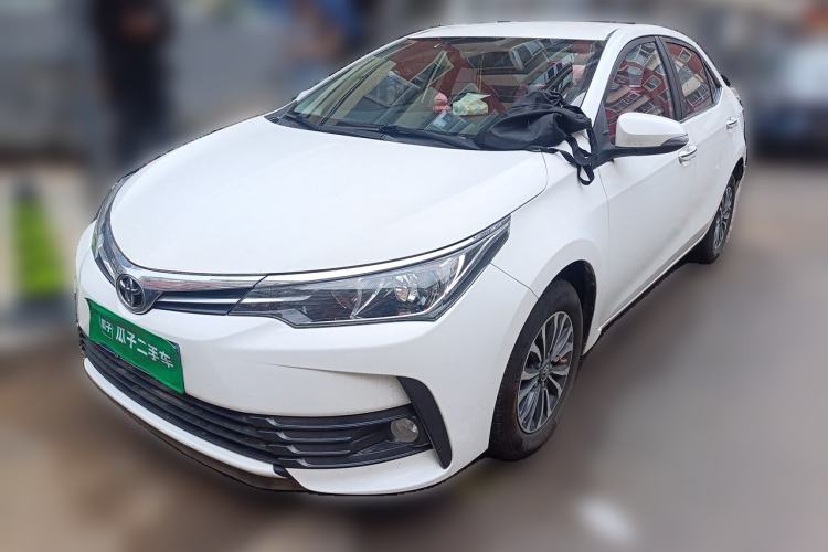 Used Toyota Corolla 2017 Revised Version 1.2T S-CVT GL Guazi used car, China used car export, Used car for sale, Used cars, Cheapest cars for sale