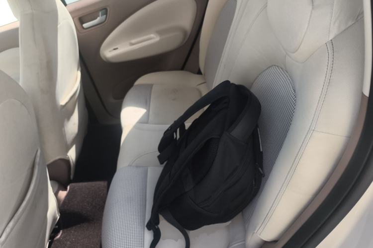 Used Wuling Hongguang MINIEV 2025 Four-Door Version Advanced Edition Left Rear Seat