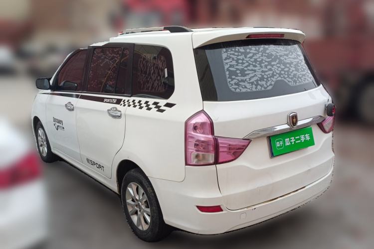 Used Jinbei 750 2015 1.5L Luxury Model