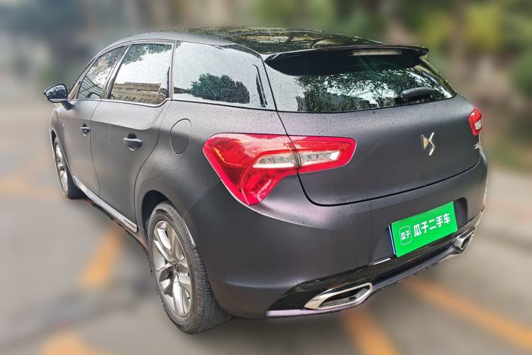 Used DS 5 2014 1.6T Luxury Edition THP160