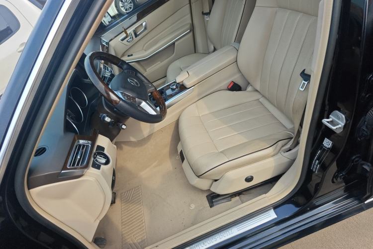 Used Mercedes-Benz E-Class 2015 Facelift E 200 L