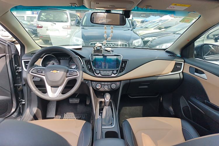 Used Chevrolet Monza 2022 320 Automatic Enjoyment Sunroof Version
