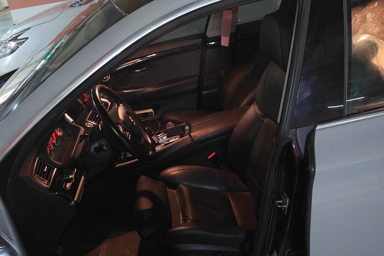 Used BMW 5 Series GT 2011 535i xDrive Luxury Edition