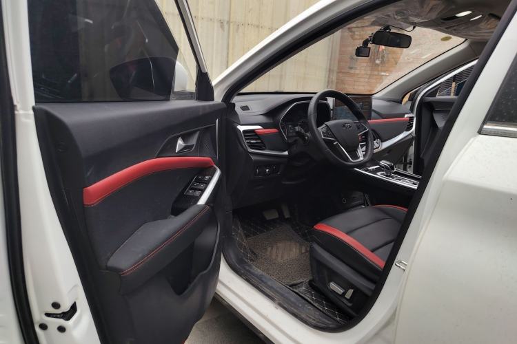 Used SOL X8 2022 Da Sheng Edition 300T DCT Xingzhe Model 7 Seats Driver Seat