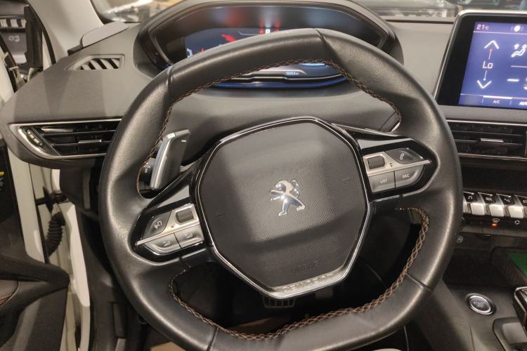 Used Peugeot 5008 2017 380THP 7-Seater Elite Edition
