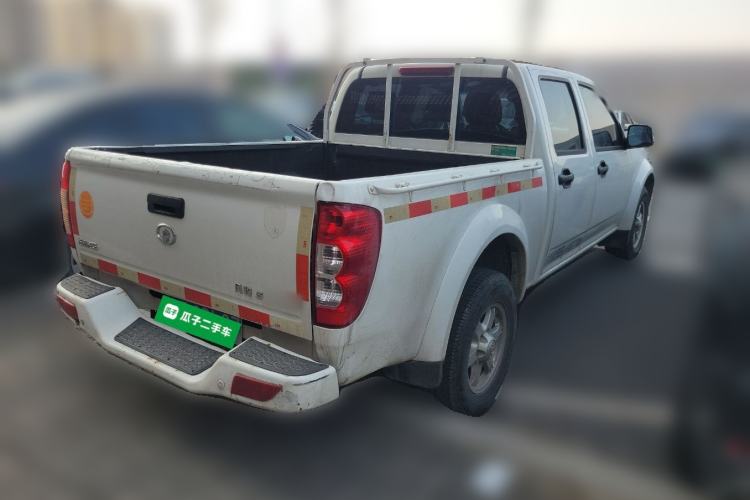 Used Great Wall Wingle 5 2017 2.0T European Version Diesel Two-Wheel Drive Advanced Large Double-Cab GW4D20E
