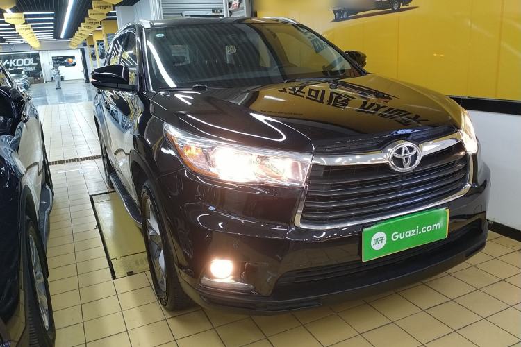 Used Toyota Highlander 2017 2.0T Four-Wheel Drive Luxury Edition 7 Seats