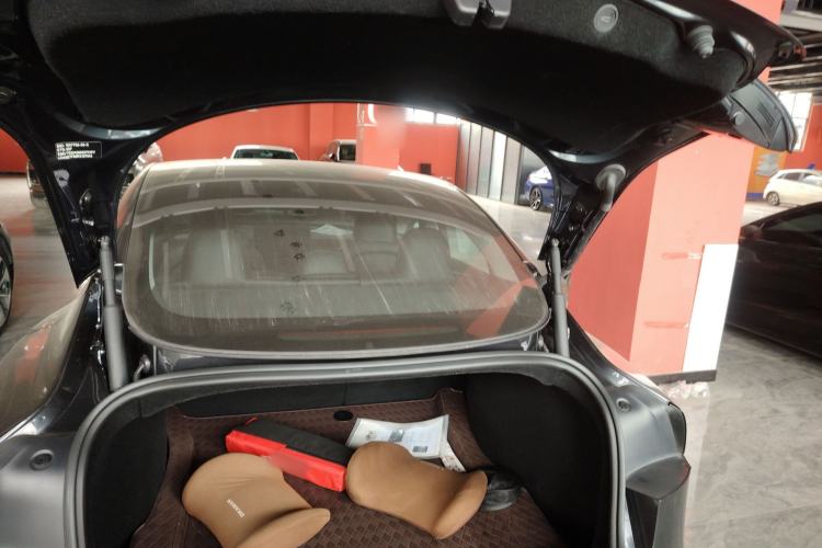 Used Tesla Model 3 2023 Rear-Wheel-Drive Version