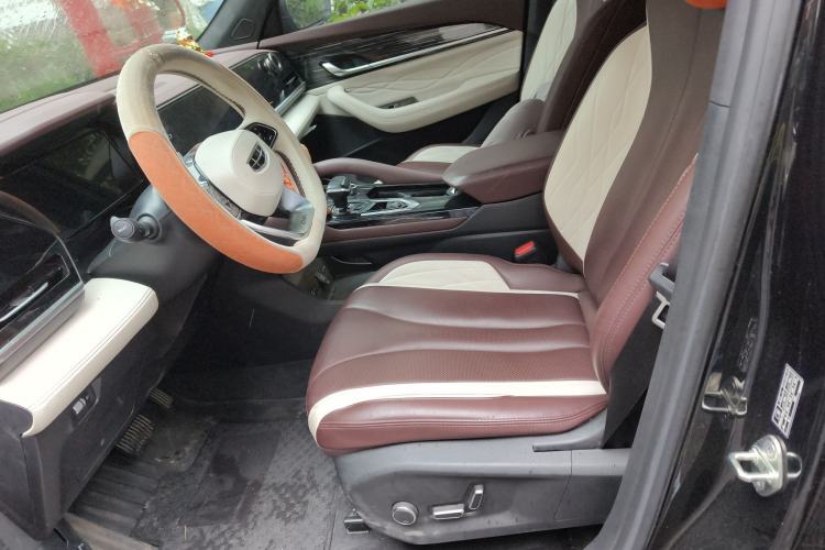 Used Geely Auto Monjaro L 2024 2.0TD High-Power Automatic Two-Wheel Drive Yunqi Version
