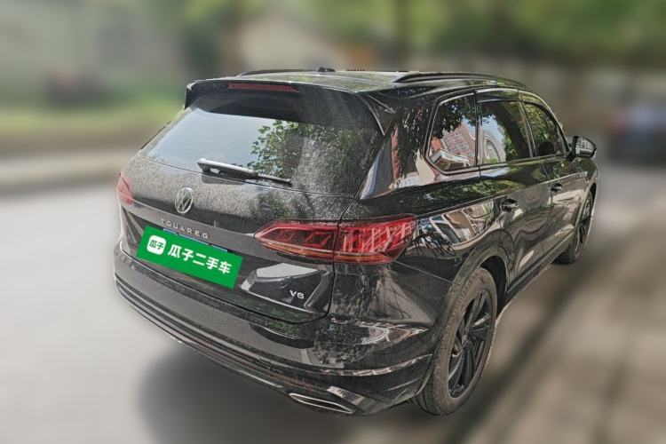 Used Volkswagen Touareg 2021 3.0 TSI Luxury Edition Black Diamond Sport Package Rear Right 45 Deg