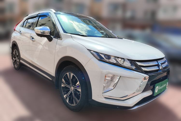 Used Mitsubishi Eclipse Cross 2018 1.5T CVT Two-Wheel Drive Dream Edition Front Right 45 Deg