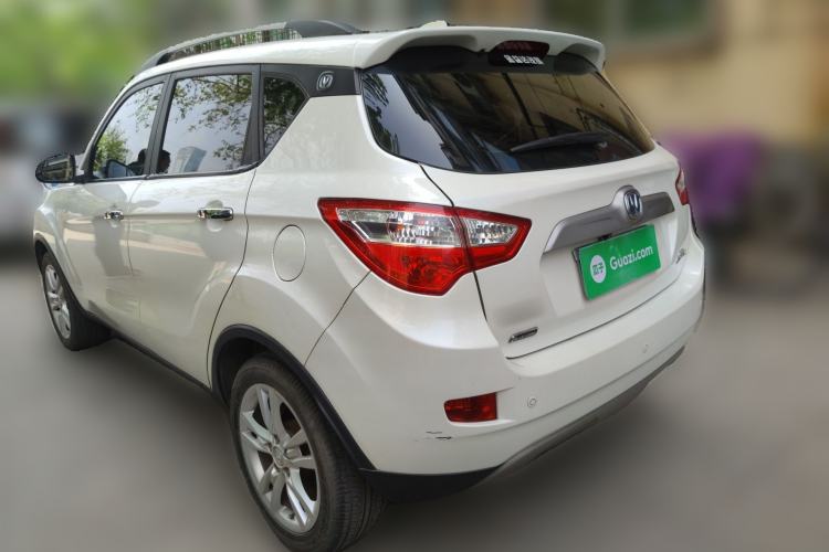 Used CHANGAN CS35 2014 1.6L Automatic Luxury Model China IV Standard

