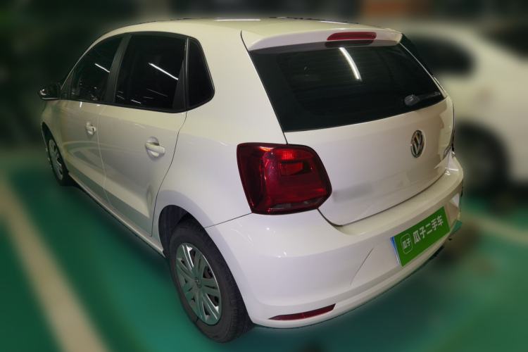 Used Volkswagen Polo 2016 1.4L Manual Fashion Model Rear Left 45 Deg