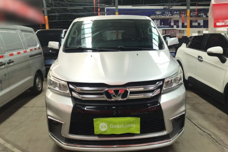 Used Huasong 7 2017 2.0T Automatic Standard Edition