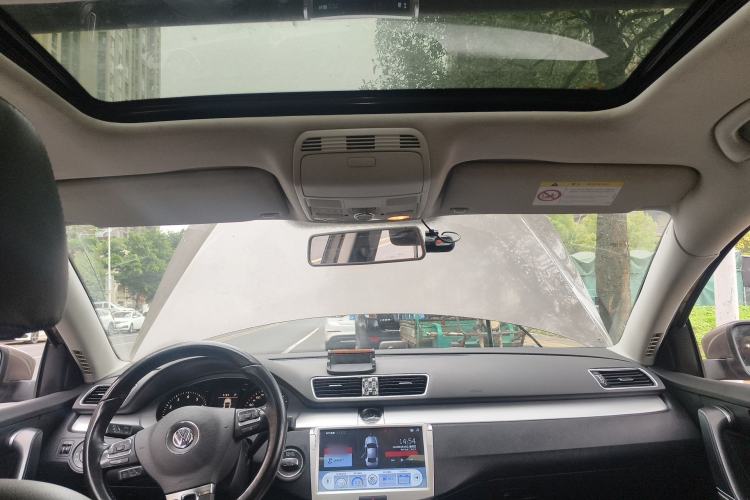 Used Volkswagen Magotan 2015 1.8TSI Advanced Model