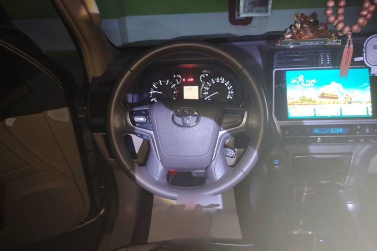 Used Toyota Prado  Steering Wheel