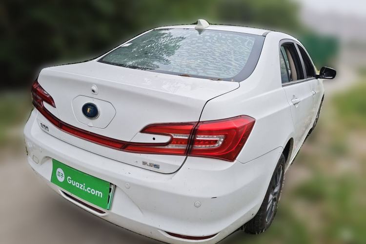 Used BYD Qin New Energy 2017 1.5T Luxury Model
