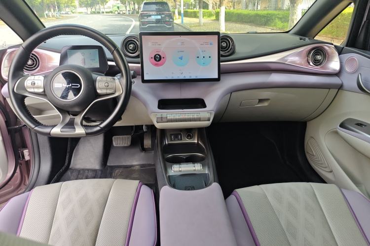 Used BYD Dolphin 2023 420 km Fashion Edition