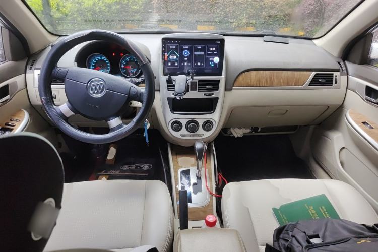 Used Buick Excelle 2015 1.5L Automatic Classic Model Center Console