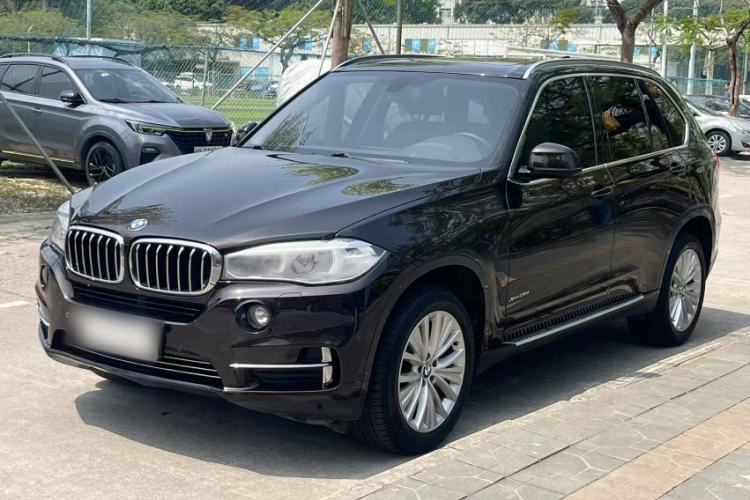 Used BMW X5 2017 xDrive28i
