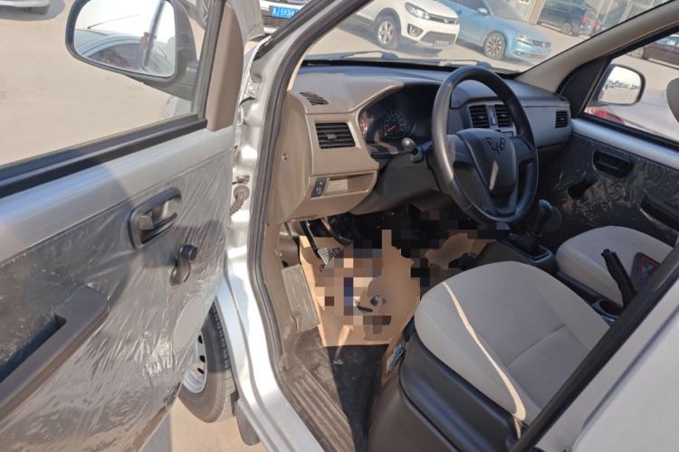 Used Wuling Rongguang S 2023 1.5L Basic Enclosed-Window Vehicle 2 Seats