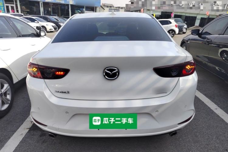 Used Mazda 3 Axela 2021 2.0L Automatic Zhiqing Edition
