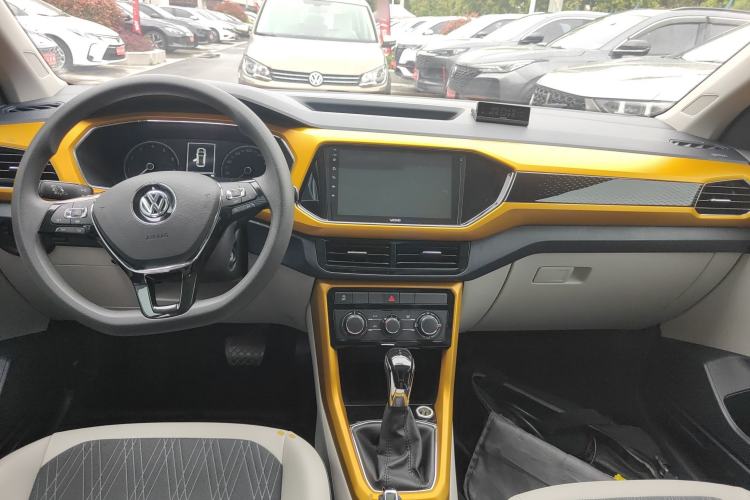 Used Volkswagen T-Cross 2019 1.5L Automatic Comfort Edition Center Console