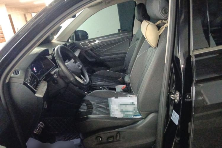 Used Volkswagen Tiguan L 2024 380TSI Automatic All-Wheel Drive R-Line Enhanced 7-Seater