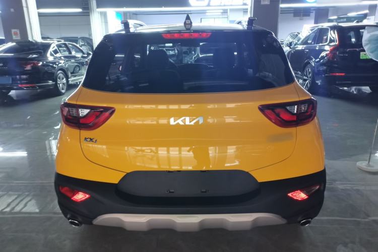 Used Kia kx1 Stonic 2021 1.4L CVT Sunroof Model