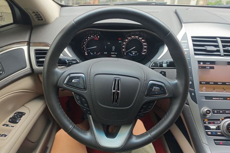 Used Lincoln MKZ 2019 2.0T Luxury Edition China VI
