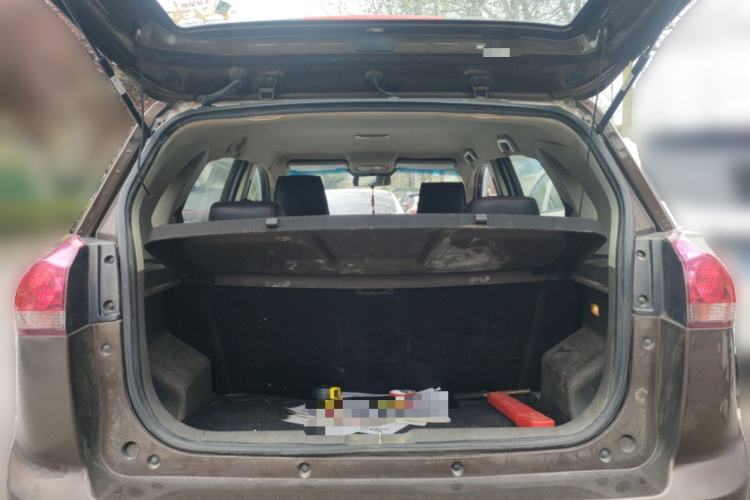 Used Jinbei Zhishang S30 2014 1.5L Manual Elite Model Trunk