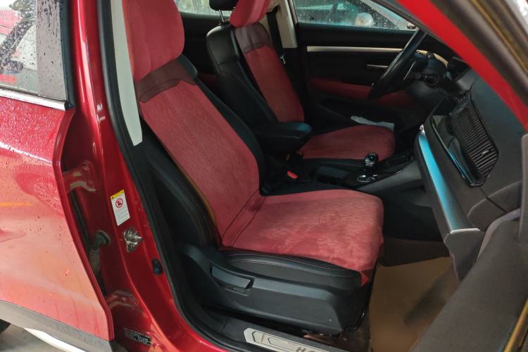 Used Haval H2s 2017 Red-Label 1.5T Dual-Clutch Luxury Model
